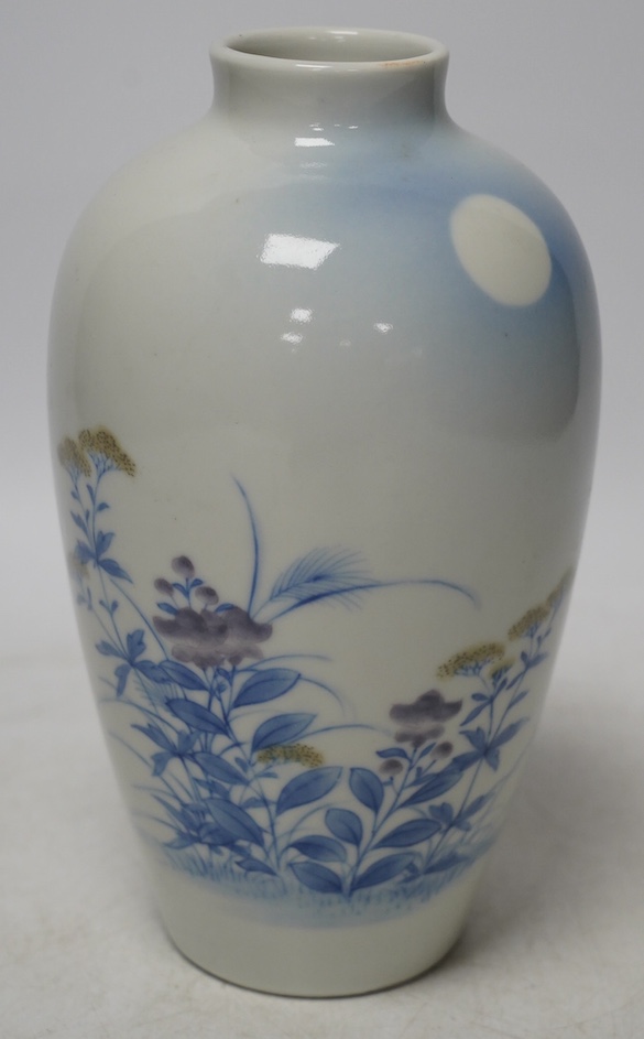 A 20th century Japanese porcelain vase, 19cm high. Condition - fair to good